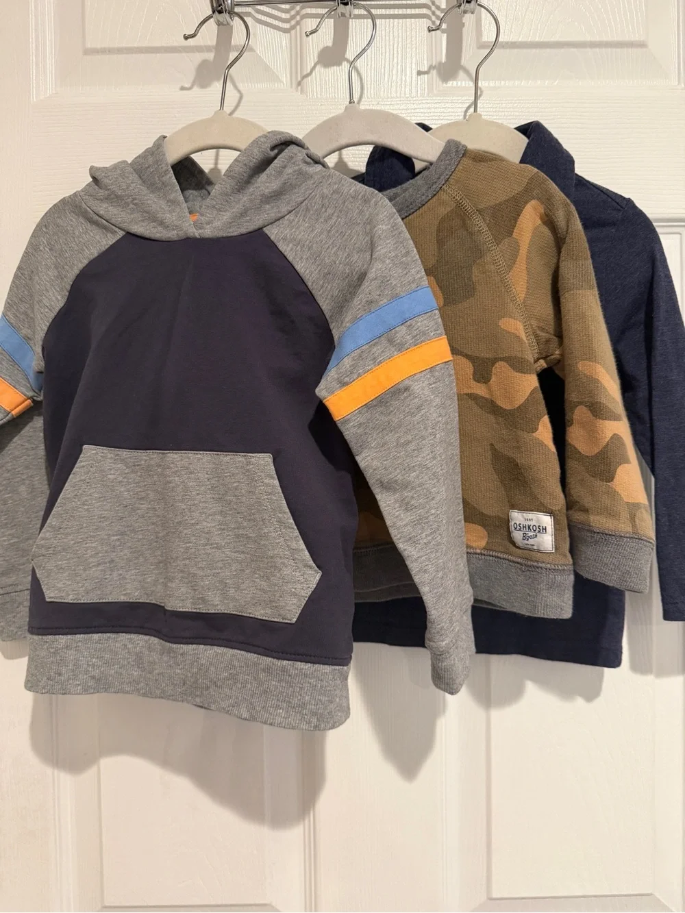 3PC Toddler Boys Shirt Bundle 2T Tommy Bahama OshKosh Old Navy Dino Hoodie